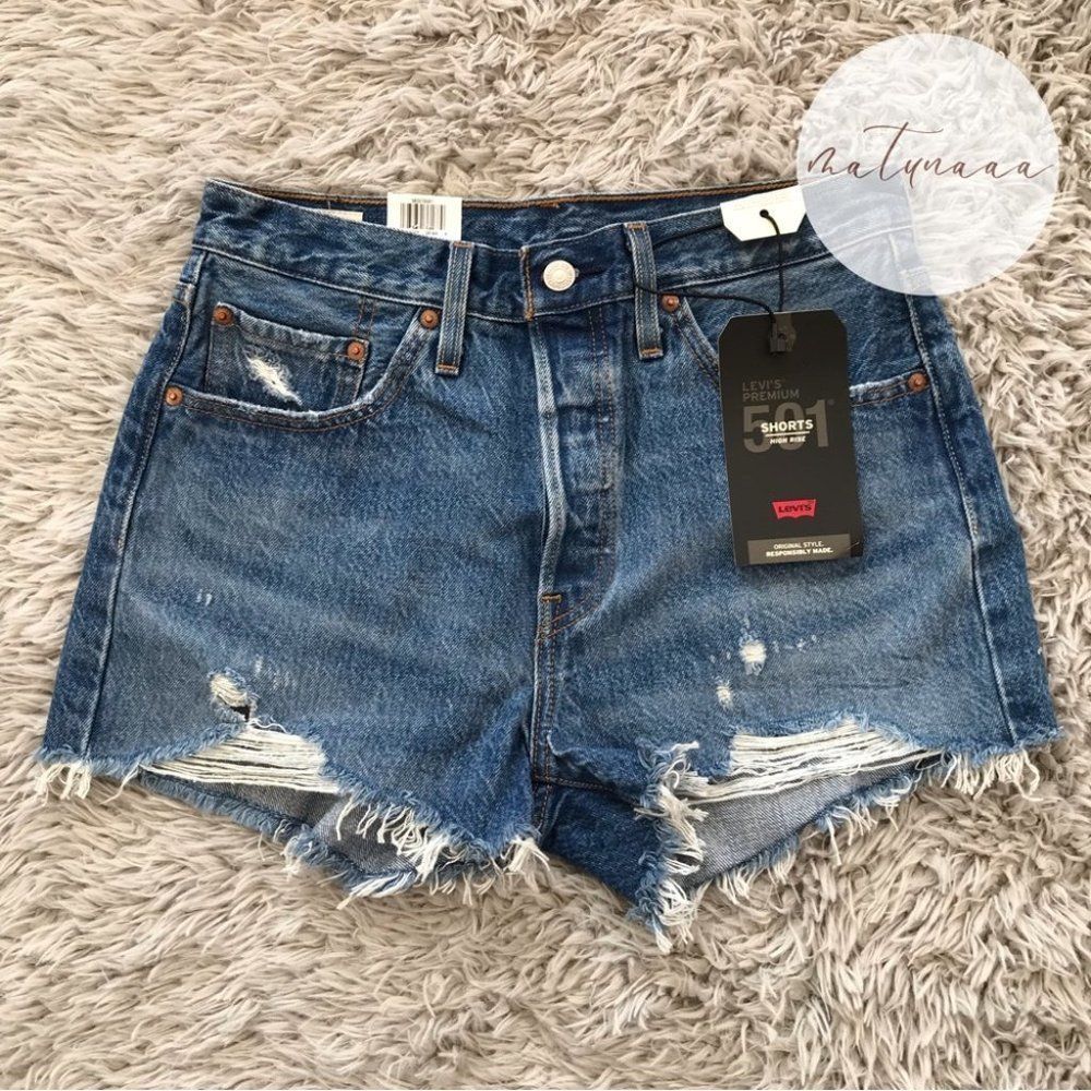 Levi’s 501 Original High Rise Denim Distressed Short 28